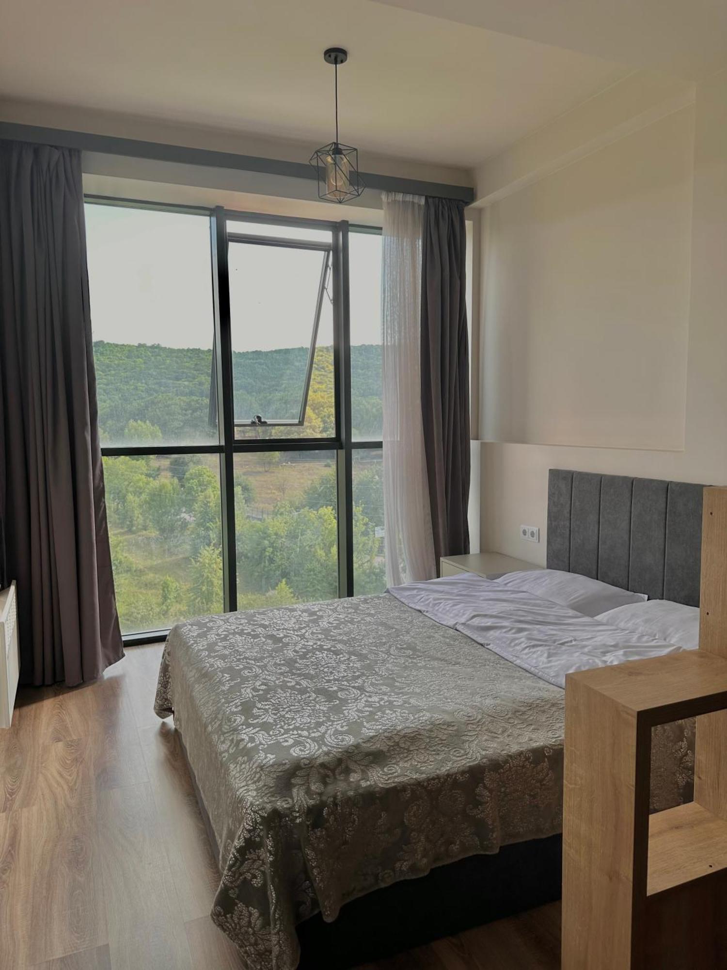 Spirit Apartment Hotel In Mountains Of ツァグカゾール エクステリア 写真